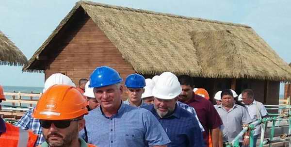 Diaz-Canel suit la marche de programmes de développement dans la province de Ciego de Avila Diaz-Canel suit la marche de programmes de développement dans la province de Ciego de Avila